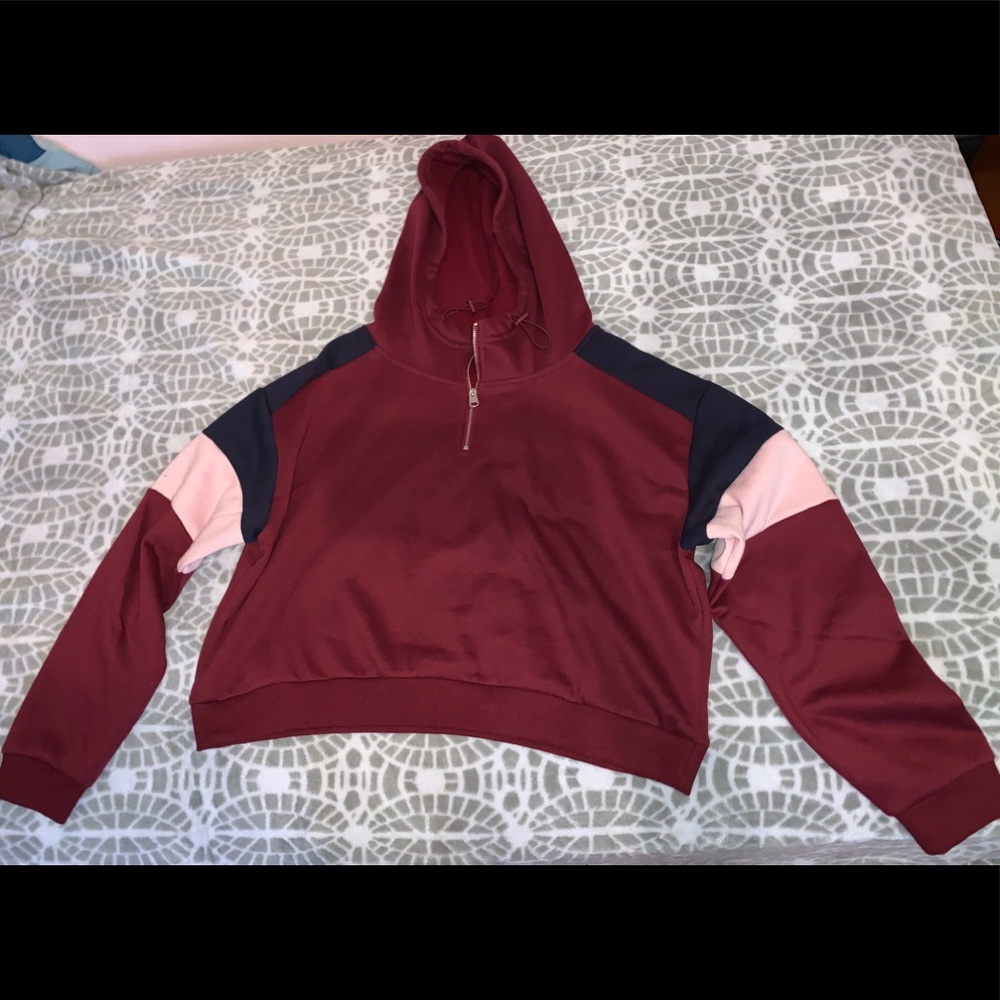 Crop top sweater. Never used
